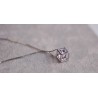 Collier Cube Cristal de diamant et pendentif style carré